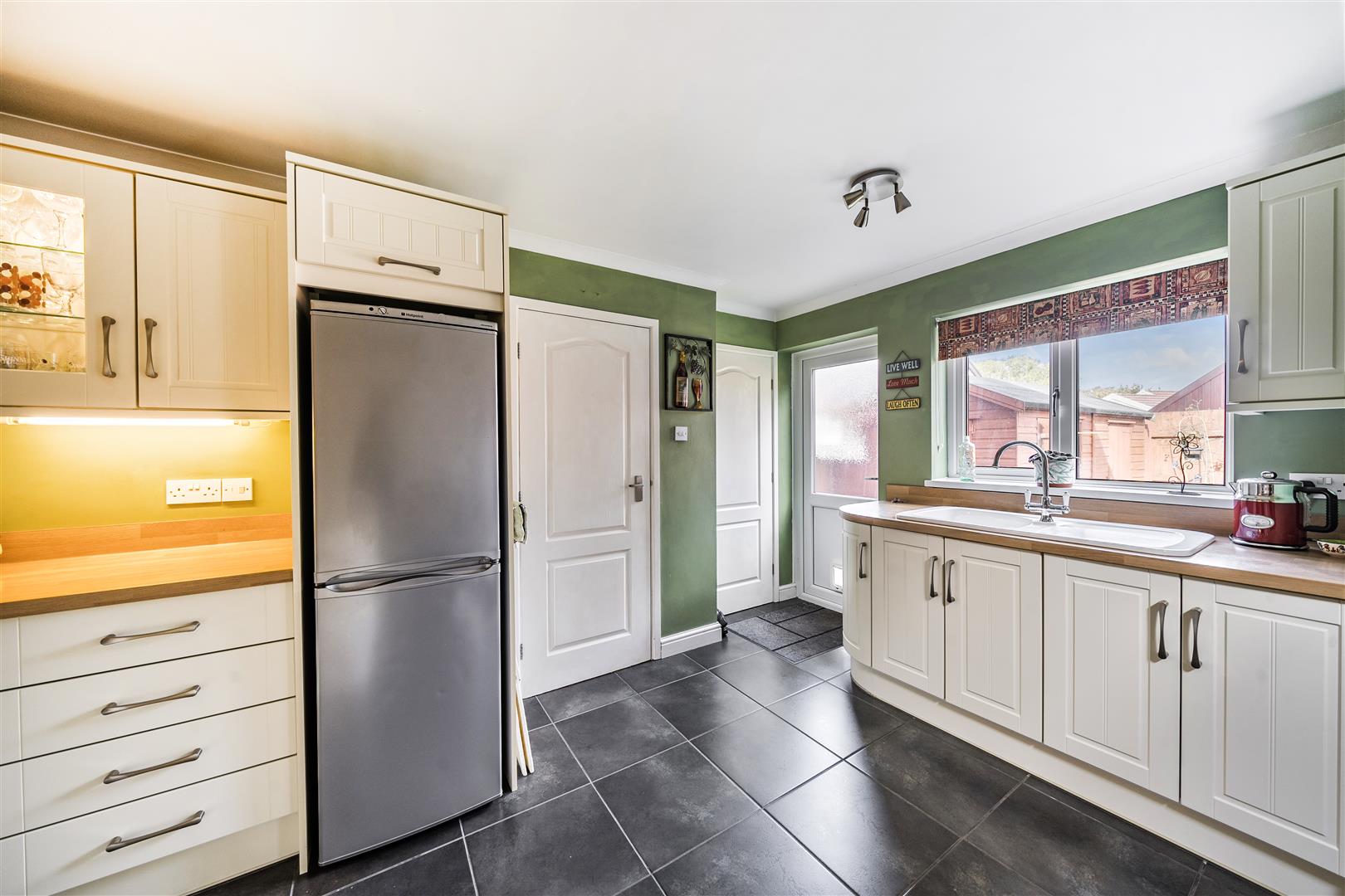 St Nicholas Close, Waunarlwydd, Swansea, SA5 4QB